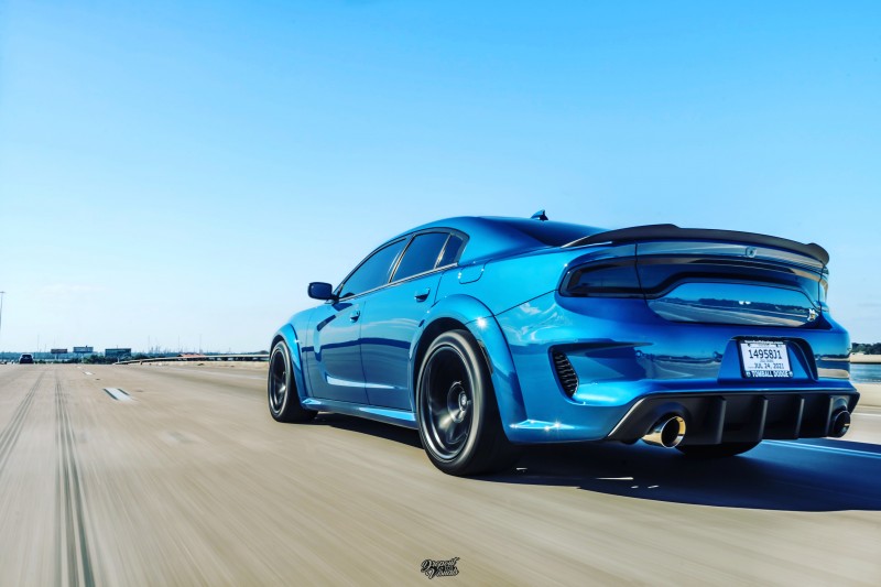 Emmanuel's 2021 Dodge Charger — photo 1
