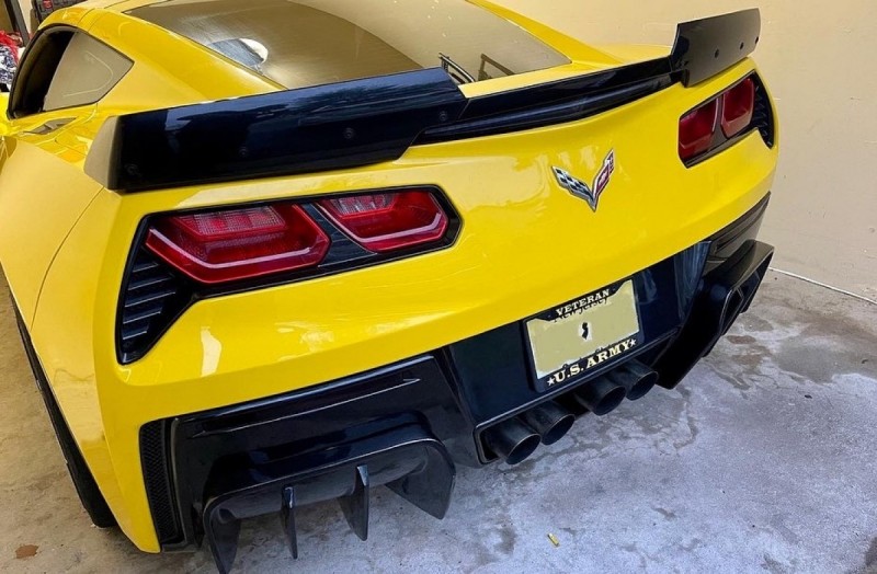 Luis's 2017 Chevrolet Corvette — photo 1