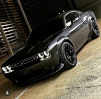 Don's 2017 Dodge Challenger — photo 2