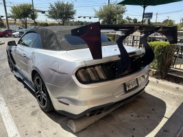 Meny's 2018 Ford Mustang — photo 2